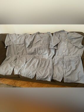 Hanes Lot of Three Pairs Men’s Pajama Shirt/Shorts Set 2XL Short Sleeves V-Neck